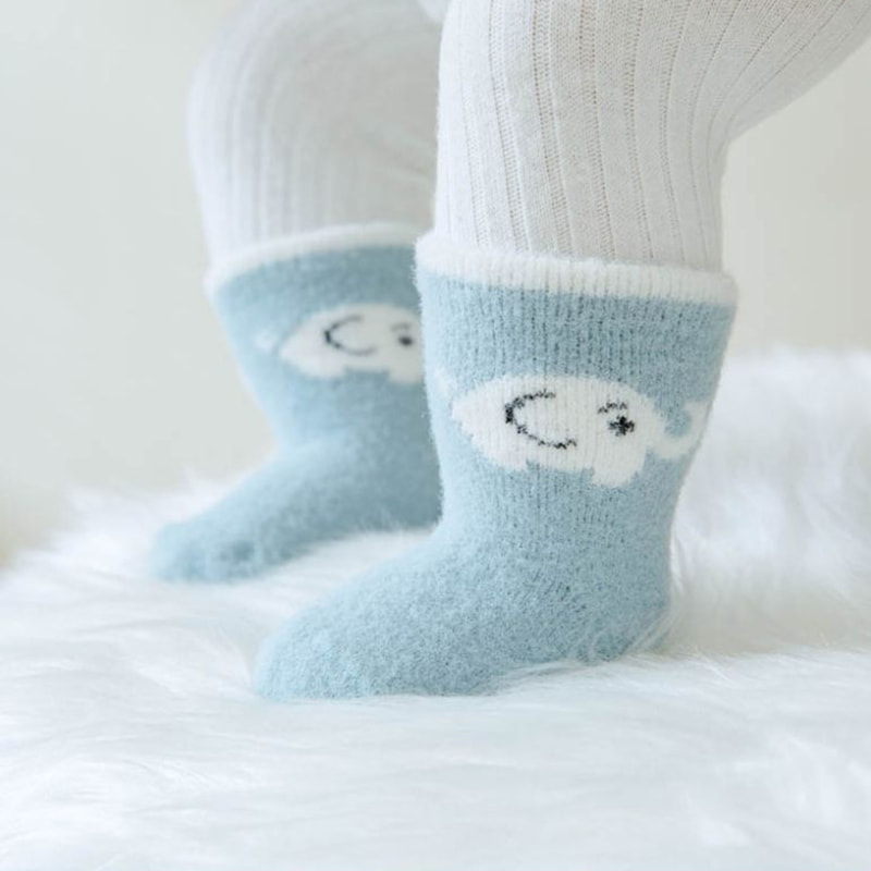 Chaussettes pour enfants de fourrure d'imitation d'automne et d'hiver, chaussettes à tube moyen pour hommes et femmes avec velours et chaussettes pour enfants épaissis