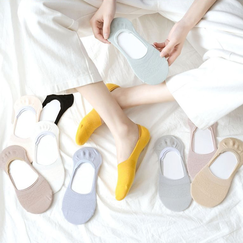 Chaussettes de bateau pour femmes de couleur unie avec chaussettes creuses peu profondes